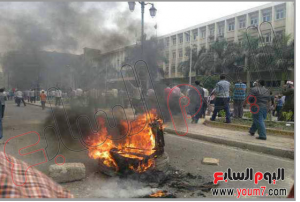 brotherhood burned vital buidling and private cars in egypt