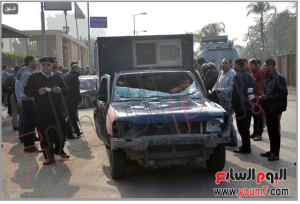 police vehicle destroyed by Muslim Brotherhood students of Ain Shams University