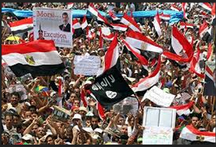 Muslim Brotherhood raised Al Qaeda flag in Rabaa and told their supporters to burn the Egyptian flag and replace it with Al Qaeda flag